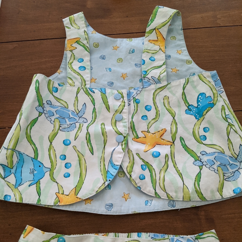 Gymboree Girls 2 piece set LIKE NEW - Picture 3 of 4